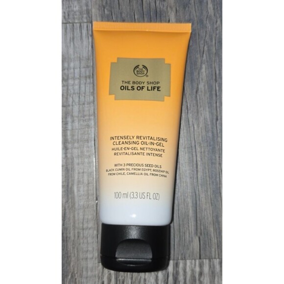 THE BODY SHOP Oils of Life Intensely Revitalising Cleansing Oil-In-Gel 3.3 oz - Picture 1 of 3